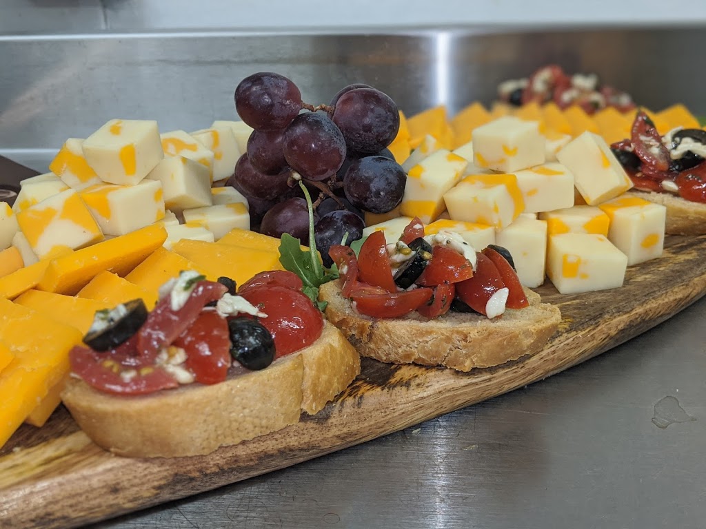 Verandah Restaurant | 900 Boundary St, Prescott, ON K0E 1T0, Canada | Phone: (613) 213-5529