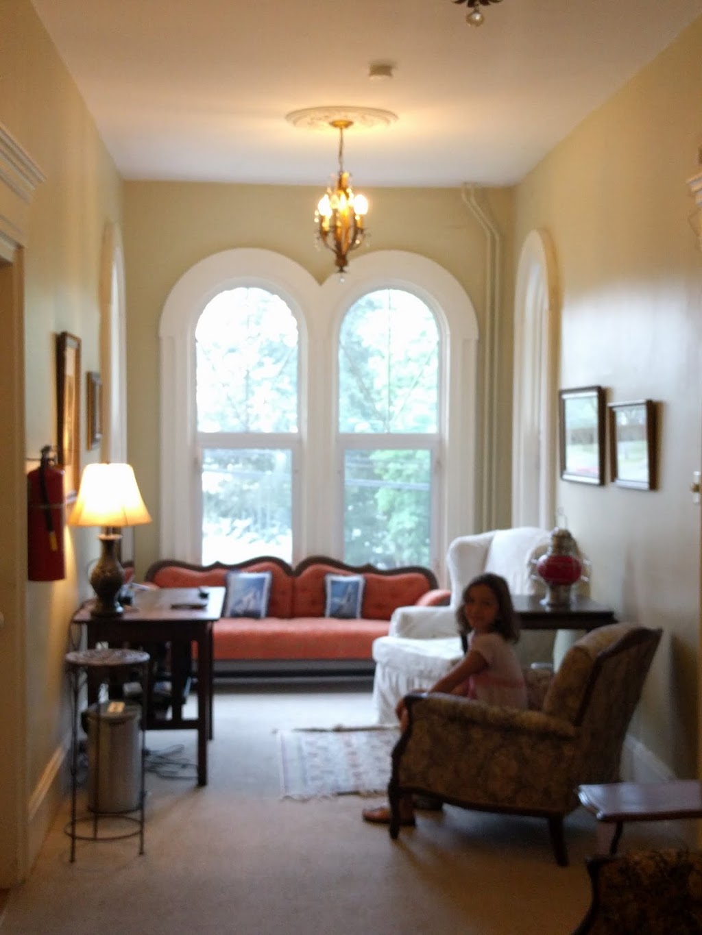 Bluenose Lodge | 10 Falkland St, Lunenburg, NS B0J 2C0, Canada | Phone: (902) 634-8851