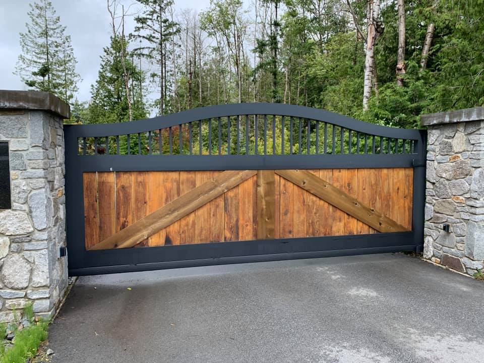 Taylor Doors & Gates | 34973 Clayburn Rd, Abbotsford, BC V2S 7Z1, Canada | Phone: (604) 556-9368