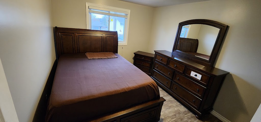 LMR Furniture | 1730 Dundas St, London, ON N5W 3E2, Canada | Phone: (416) 917-0495