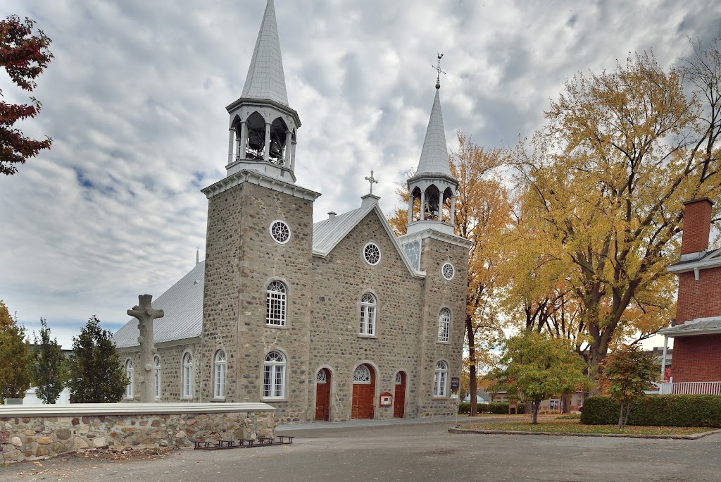 Purification of the Blessed Virgin Mary | 445 Rue Notre-Dame, Repentigny, QC J6A 2T3, Canada | Phone: (450) 581-2484