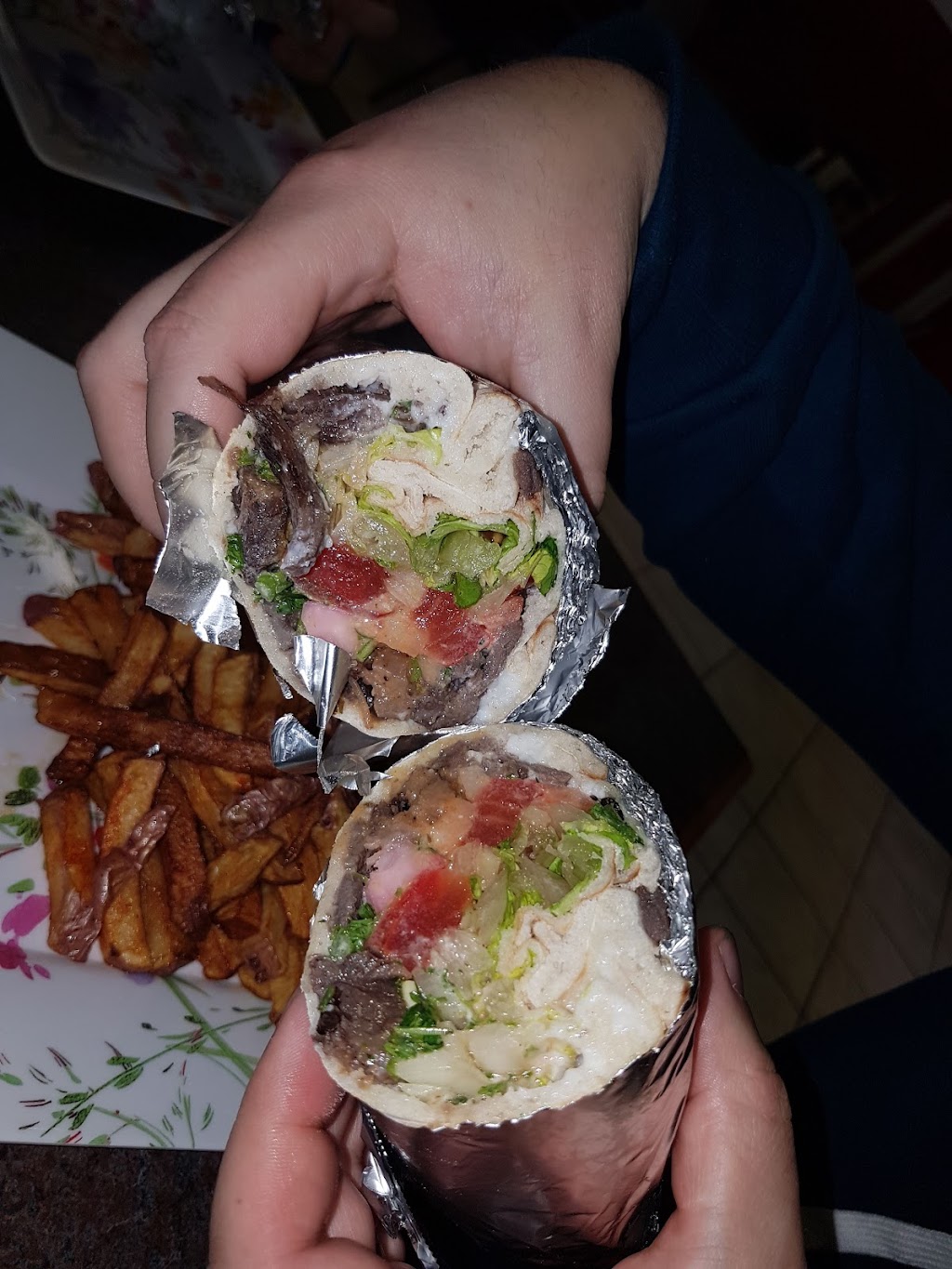 ALTANOUR restaurant & deli | 587 Notre Dame Ave, Winnipeg, MB R3B 2S6, Canada | Phone: (204) 414-1887