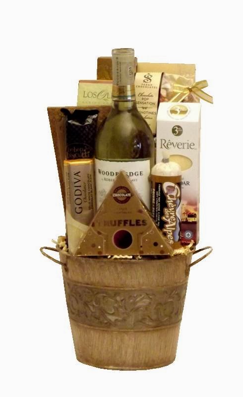 Cranberry Corners Gift Baskets | 928 Walkley Rd, Ottawa, ON K1V 6R5, Canada | Phone: (613) 733-2828