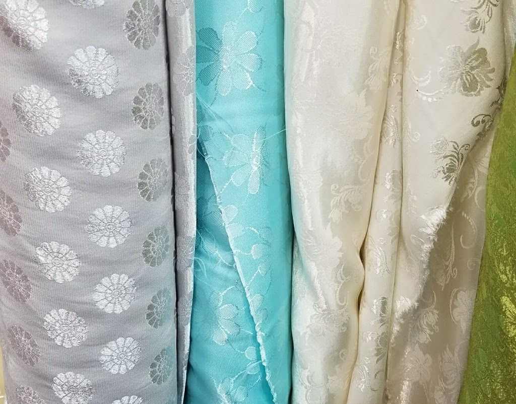 Overseas Fashion | 5120 47 St NE, Calgary, AB T3J 4K3, Canada | Phone: (403) 568-1660
