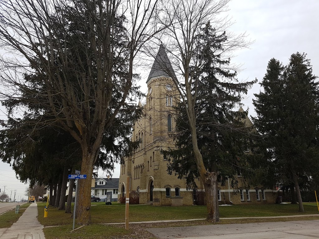 Zion United Church | 6 Victoria Ave W, Crediton, ON N0M 1M0, Canada | Phone: (519) 234-6789