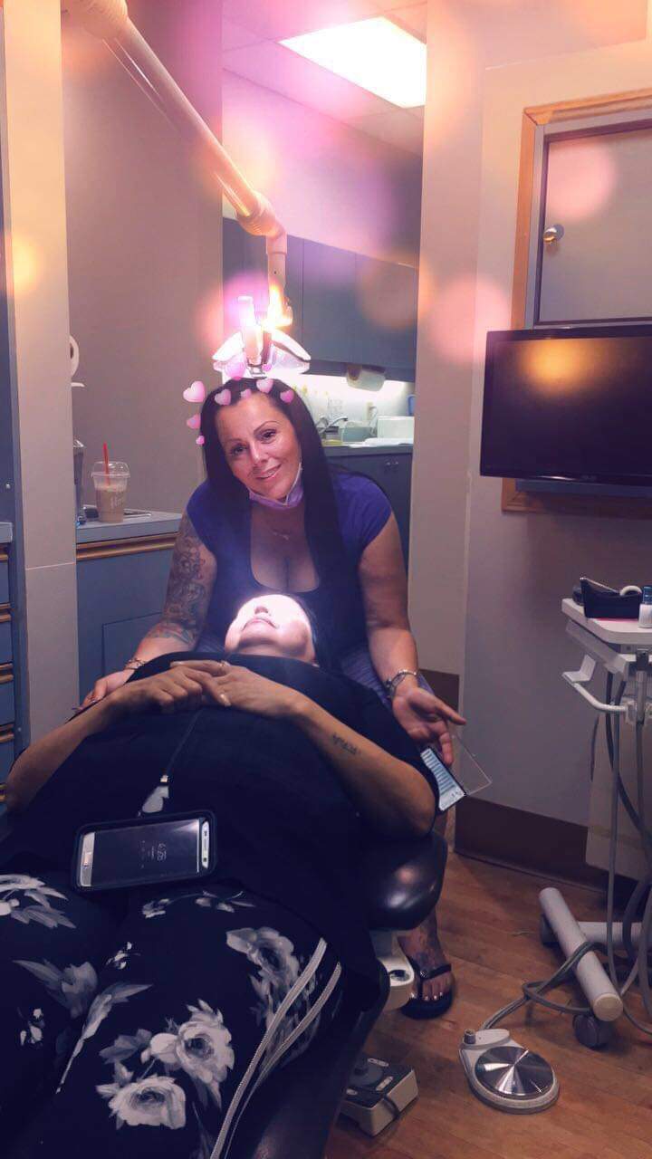Jcakes eyelash extensions and dental whitening | 10954 Collings Pl, Delta, BC V4C 7E6, Canada | Phone: (778) 898-6760
