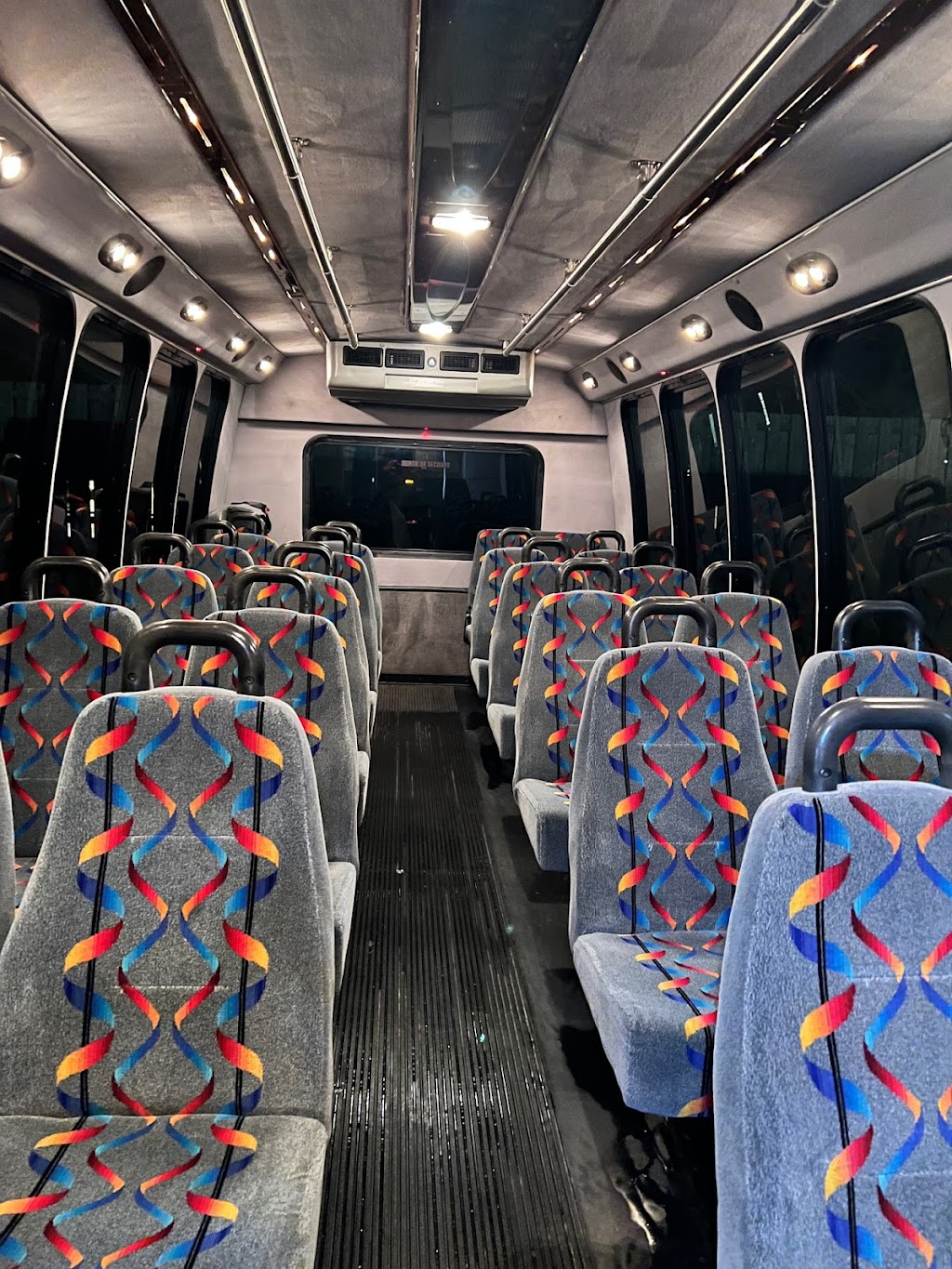 Cheers Transportation - Wine Tours & Shuttle Services | 349 Airport Road, Niagara-on-the-Lake, ON L0S 1J0, Canada | Phone: (905) 931-9197