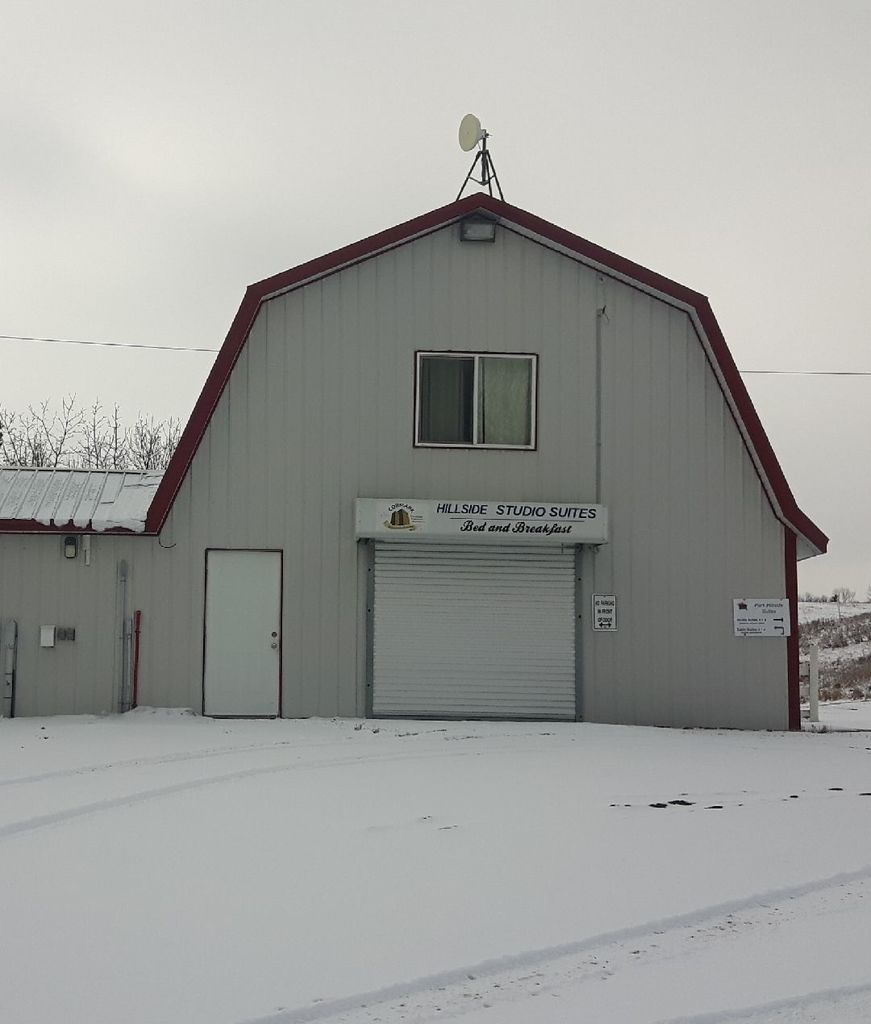 Hillside Studio Suites B&B | HWY #20, Lumsden, SK S0G 3C0, Canada | Phone: (306) 731-2366