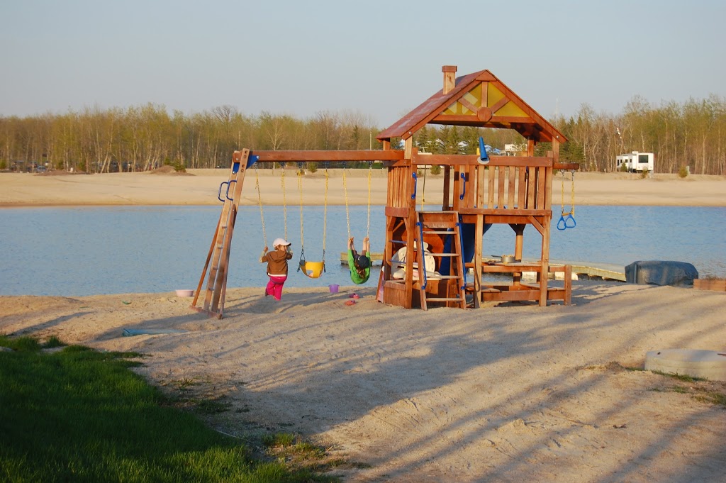 CherryHill Living | 37116 Rd 37 N, Steinbach, MB R5G 1S1, Canada | Phone: (204) 371-1159