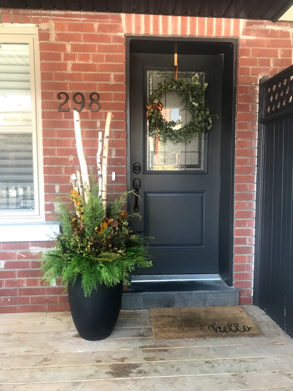 The Moody Blooms | 181 Lansdowne Ave, Toronto, ON M6K 2W1, Canada | Phone: (416) 912-1308