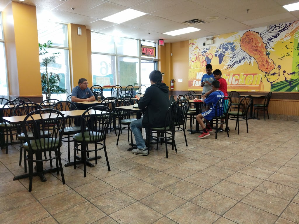 Popeyes Louisiana Kitchen | 10909 Yonge St Unit 10, Richmond Hill, ON L4C 3E3, Canada | Phone: (905) 884-2727