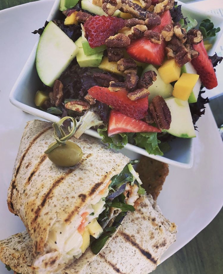 Castle Blue | 3063 Muskoka District Road 169, Bala, ON P0C 1A0, Canada | Phone: (705) 331-2328