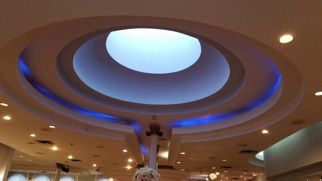 Symphony Banquet Hall | 959 Derry Rd E, Mississauga, ON L5T 2J7, Canada | Phone: (905) 564-0244