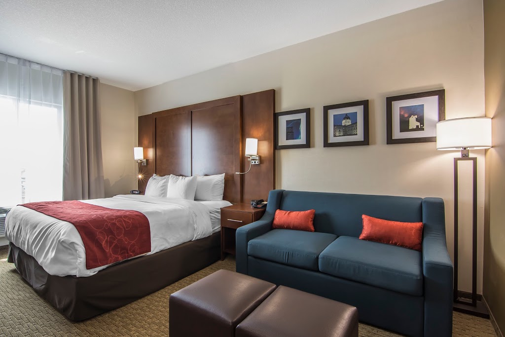 Comfort Suites Regina | 4300 Diefenbaker Dr, Regina, SK S4X 0M2, Canada | Phone: (306) 949-4000