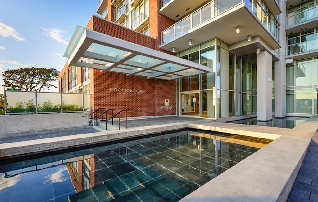 Premiere Suites | 83 Saghalie Rd, Victoria, BC V9A 0E7, Canada | Phone: (888) 575-7808