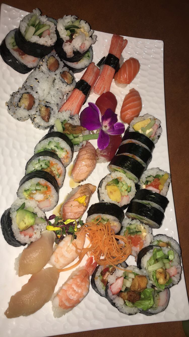 Restaurant Tako Sushi Bar | 388 Boulevard Arthur-Sauvé, Saint-Eustache, QC J7R 2J5, Canada | Phone: (450) 974-3883