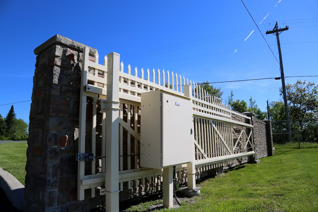 Maritime Fence | 191 Aerotech Dr, Goffs, NS B2T 0L2, Canada | Phone: (902) 469-1824