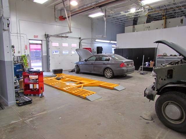 CSN Premier Collision Centre | 12542 133 St NW, Edmonton, AB T5L 4R5, Canada | Phone: (780) 455-3755