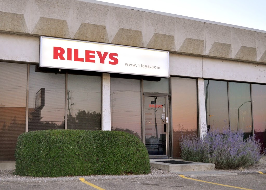 Rileys 4363 99 St NW, Edmonton, AB T6E 5E4, Canada