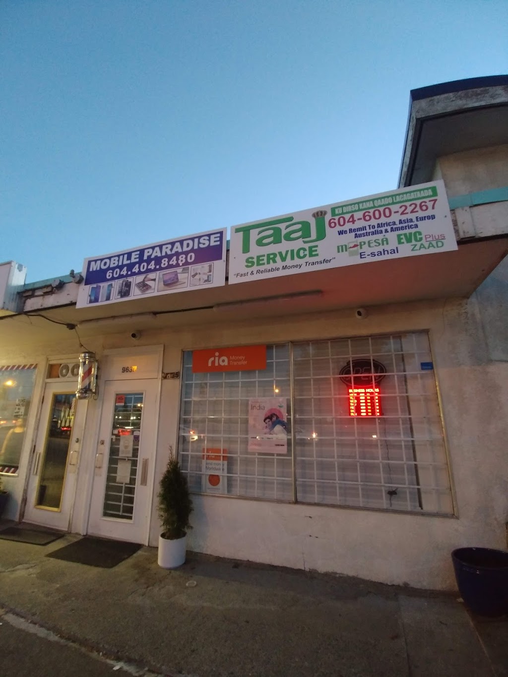 Mobile Paradise | 9635 128 St, Surrey, BC V3T 2X8, Canada | Phone: (604) 404-8480