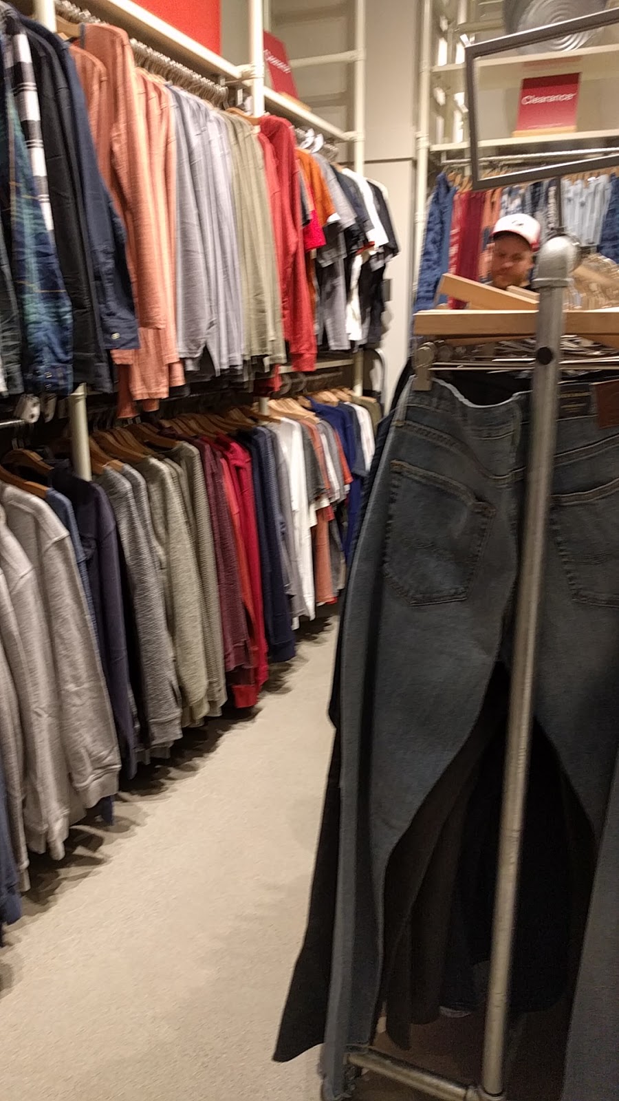 Lucky Brand | 5000 Canoe Pass Way, Tsawwassen, BC V4M 4G9, Canada | Phone: (604) 948-3420
