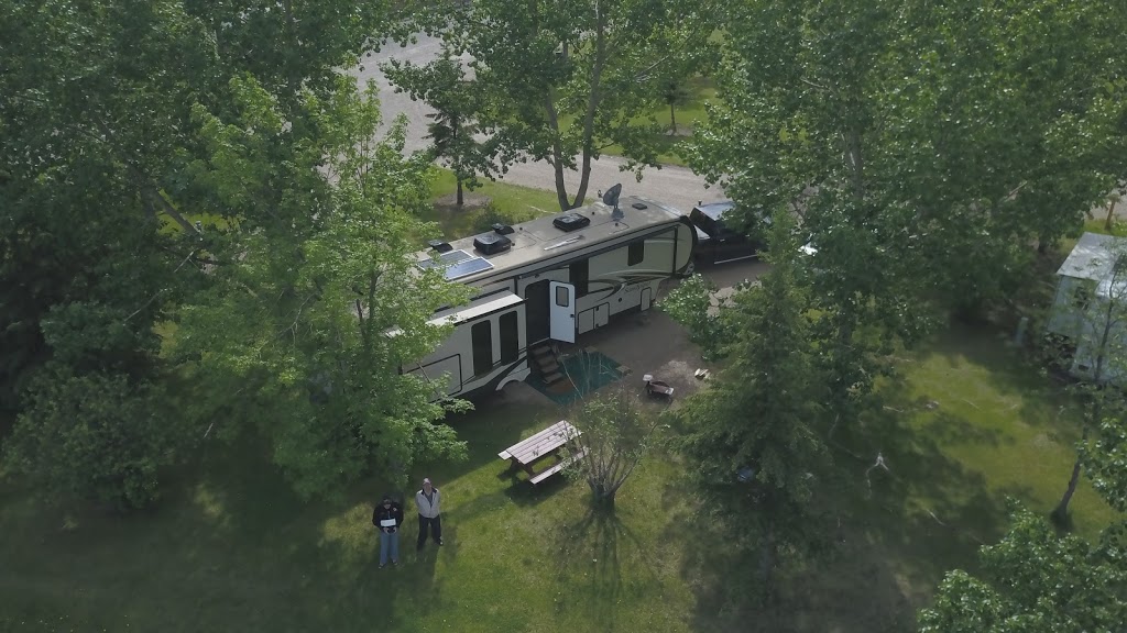 Carstairs Campground | 100 AB-2A, Carstairs, AB T0M 0N0, Canada | Phone: (403) 990-2059