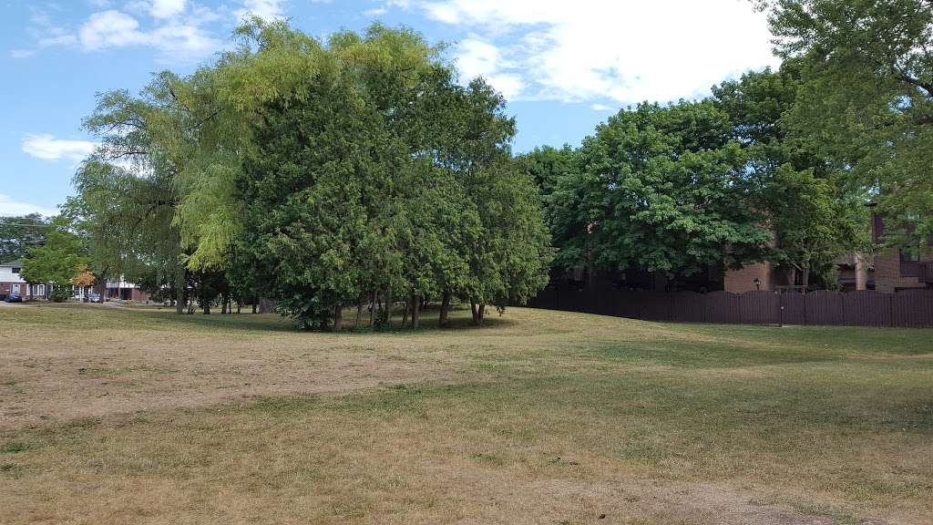 Old Sheppard Park | 101 Old Sheppard Ave, North York, ON M2J, Canada | Phone: (416) 338-4386