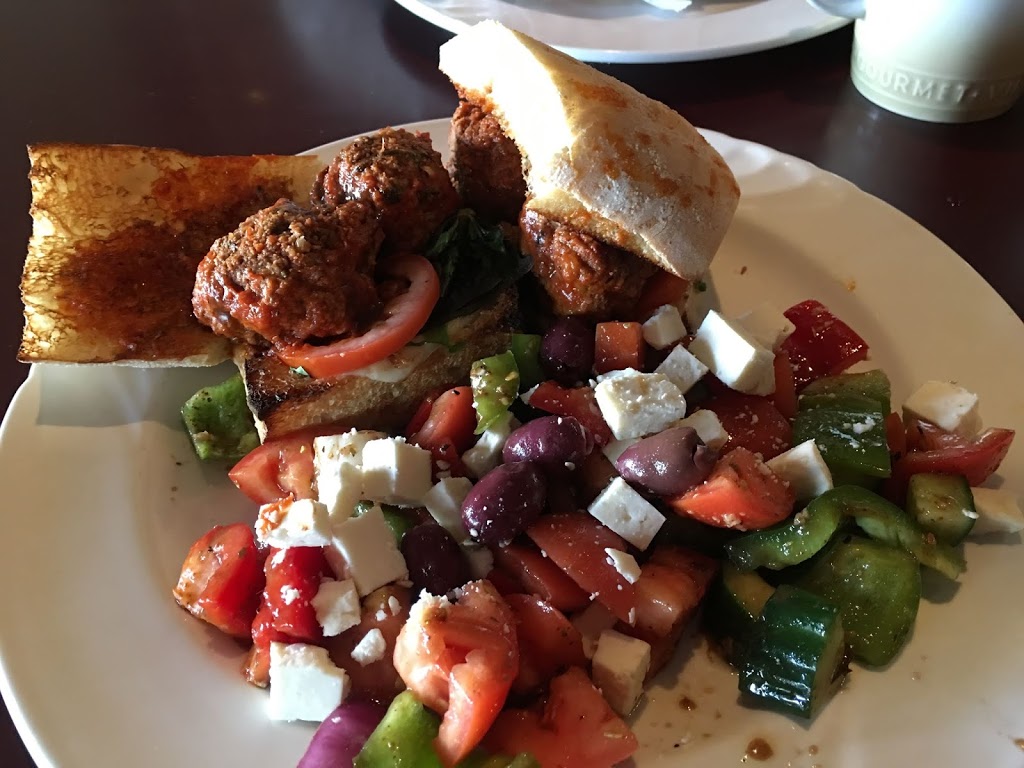 Mountain Bistro & Pizzeria | 7 Balsam Ave, Bragg Creek, AB T0L 0K0, Canada | Phone: (403) 949-3800