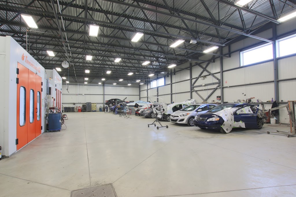 Carrossier ProColor Varennes | 960 Boulevard Lionel-Boulet, Varennes, QC J3X 1P7, Canada | Phone: (450) 652-7979
