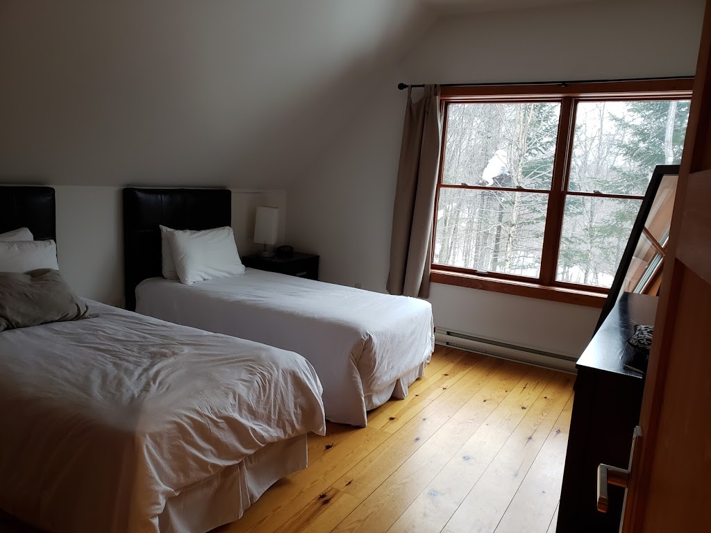 RCNT Chalets | 1247 Rue Saint Faustin, Saint Fautin Lac Carré, QC J0T 1J3, Canada | Phone: (450) 327-6130