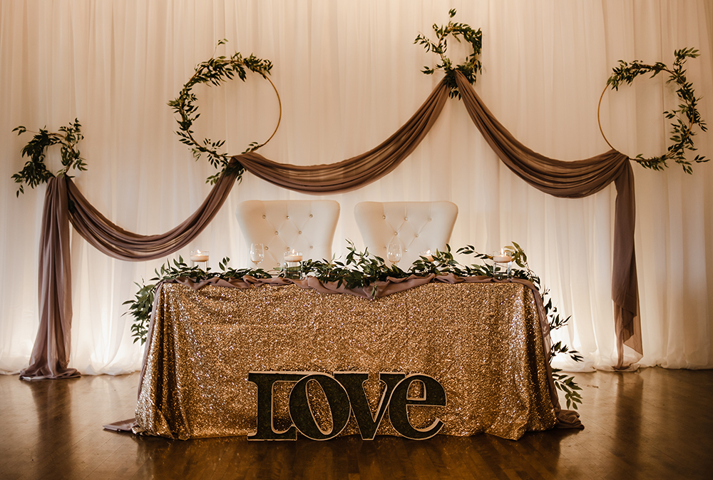 Devine Wedding Design | 102 Wimpole St, Mitchell, ON N0K 1N0, Canada | Phone: (519) 348-4191