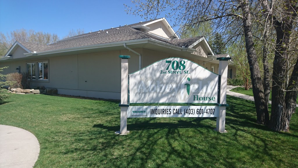 Abbeyfield House Society | 708 2 Street SE, High River, AB T1V 0C6, Canada | Phone: (403) 652-1941