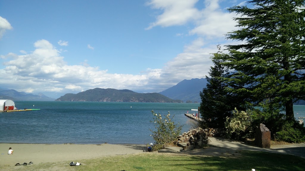 Harrison Water Sports | 100 Esplanade Ave, Harrison Hot Springs, BC V0M 1K0, Canada | Phone: (604) 796-3513