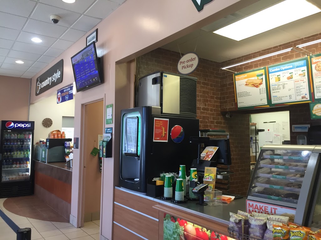 Subway | 430 Pine St, Waubaushene, ON L0K 2C0, Canada | Phone: (705) 538-0205