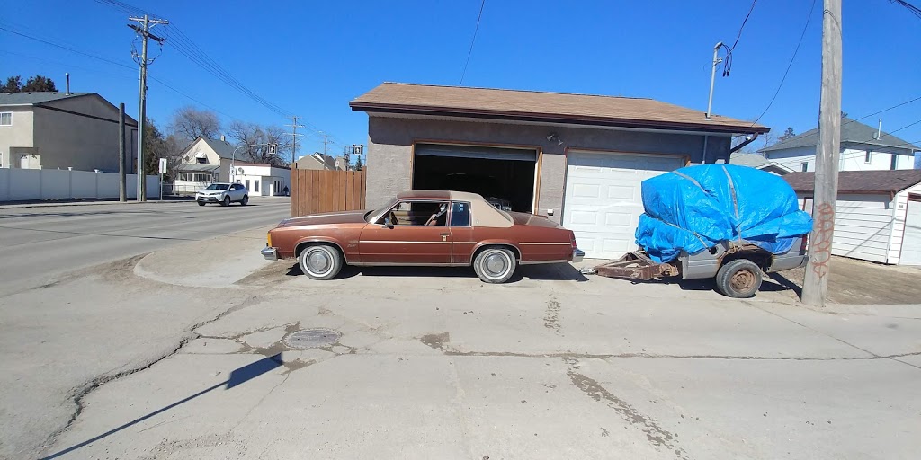 Independent automotive sales and service | 464 Riverton Ave, Winnipeg, MB R2L 0N9, Canada | Phone: (204) 962-7793