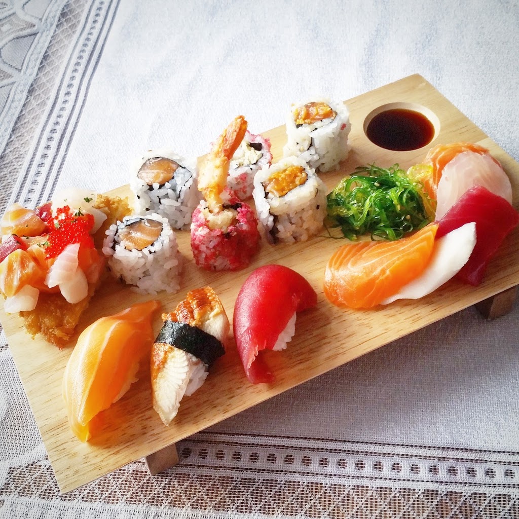 Inaka Japanese Resturant | 18492 Hurontario St, Caledon Village, ON L7K 0Y2, Canada | Phone: (519) 927-3133