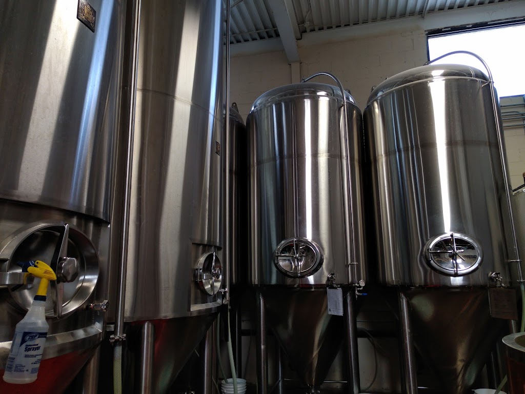 Half Pints Brewing Company | 550 Roseberry St, Winnipeg, MB R3H 0T1, Canada | Phone: (204) 832-7468