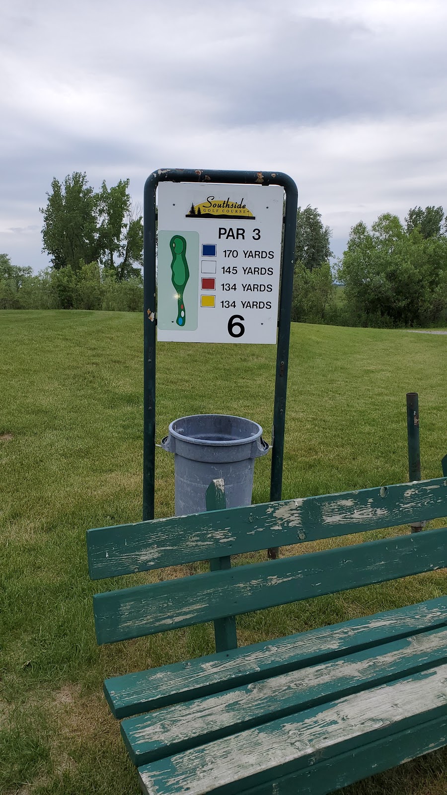 Southside Golf Course | 2226 Southside Rd, Grande Pointe, MB R5A 1K1, Canada | Phone: (204) 254-6709
