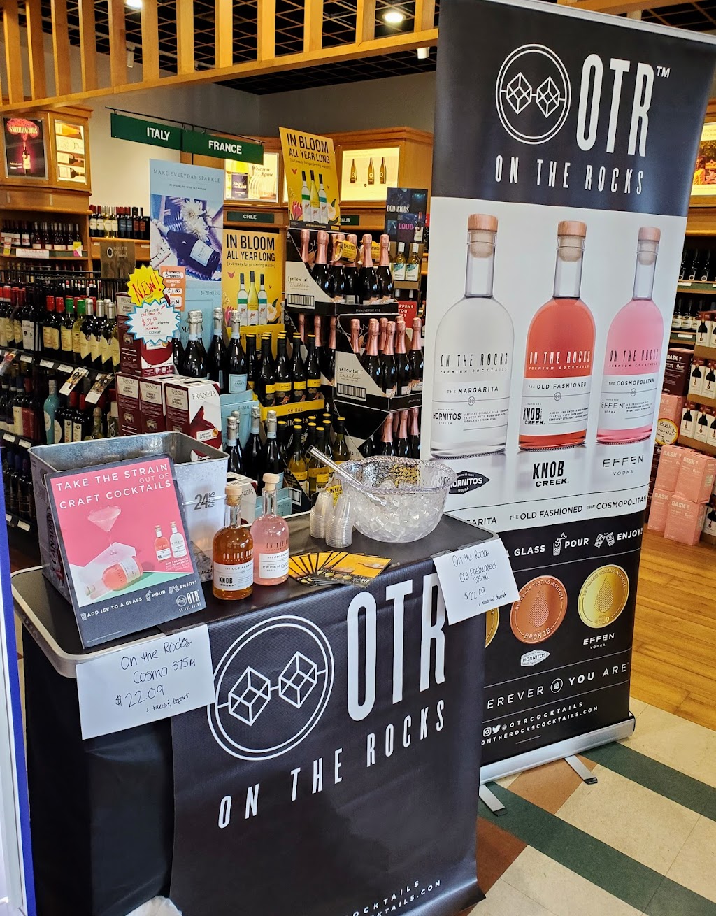 Valley Centre Liquor Store | 20151 Fraser Hwy #101, Langley, BC V3A 4E4, Canada | Phone: (604) 539-1951