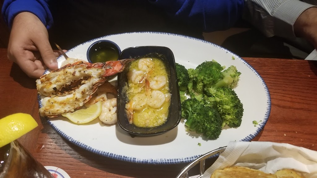Red Lobster | 3252 Sheppard Ave E, Scarborough, ON M1T 3K3, Canada | Phone: (416) 491-2507