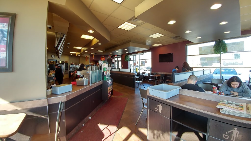 Tim Hortons | 3665 Autoroute 440, Laval, QC H7E 5K3, Canada | Phone: (450) 661-1344