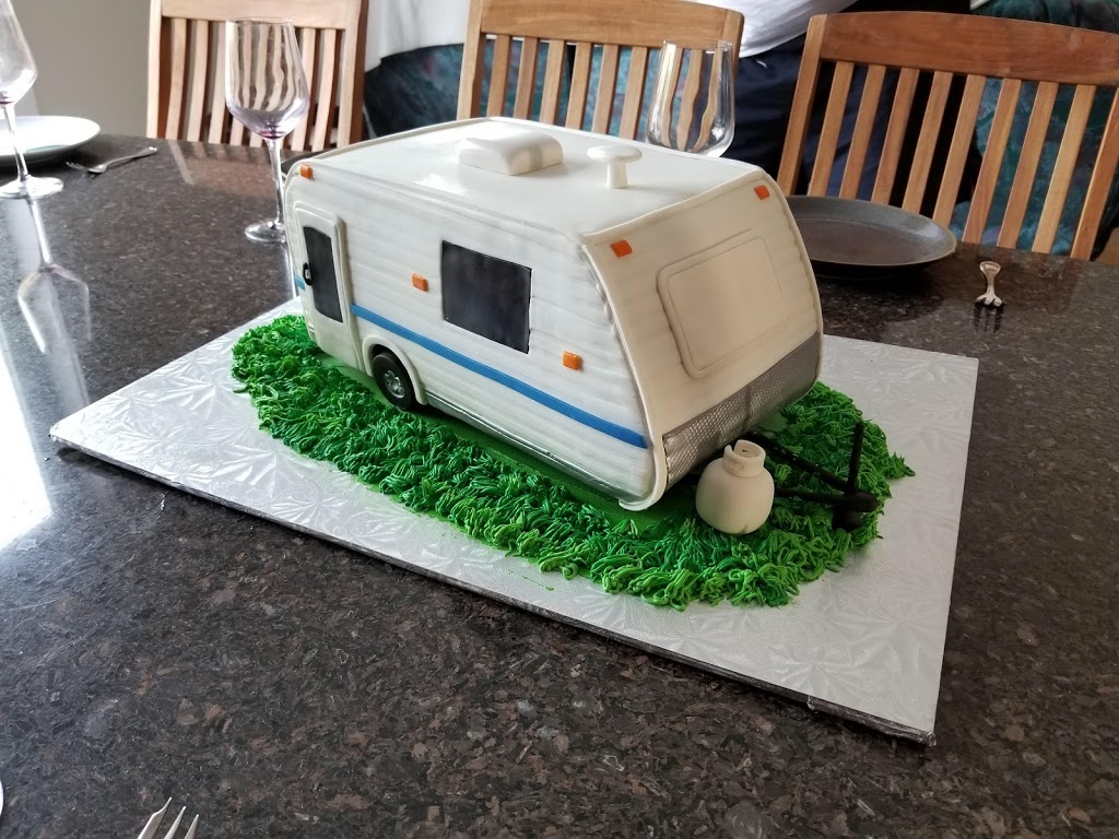 Raving Cakes Inc | 467 Boulevard de lÎle, Pincourt, QC J7V 0C9, Canada | Phone: (514) 705-3952