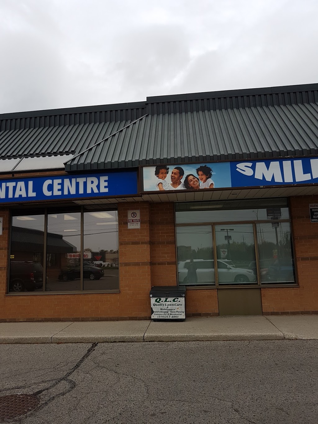 Argyle Dental Centre | 2000 Dundas St, London, ON N5V 3Z1, Canada | Phone: (519) 455-1441