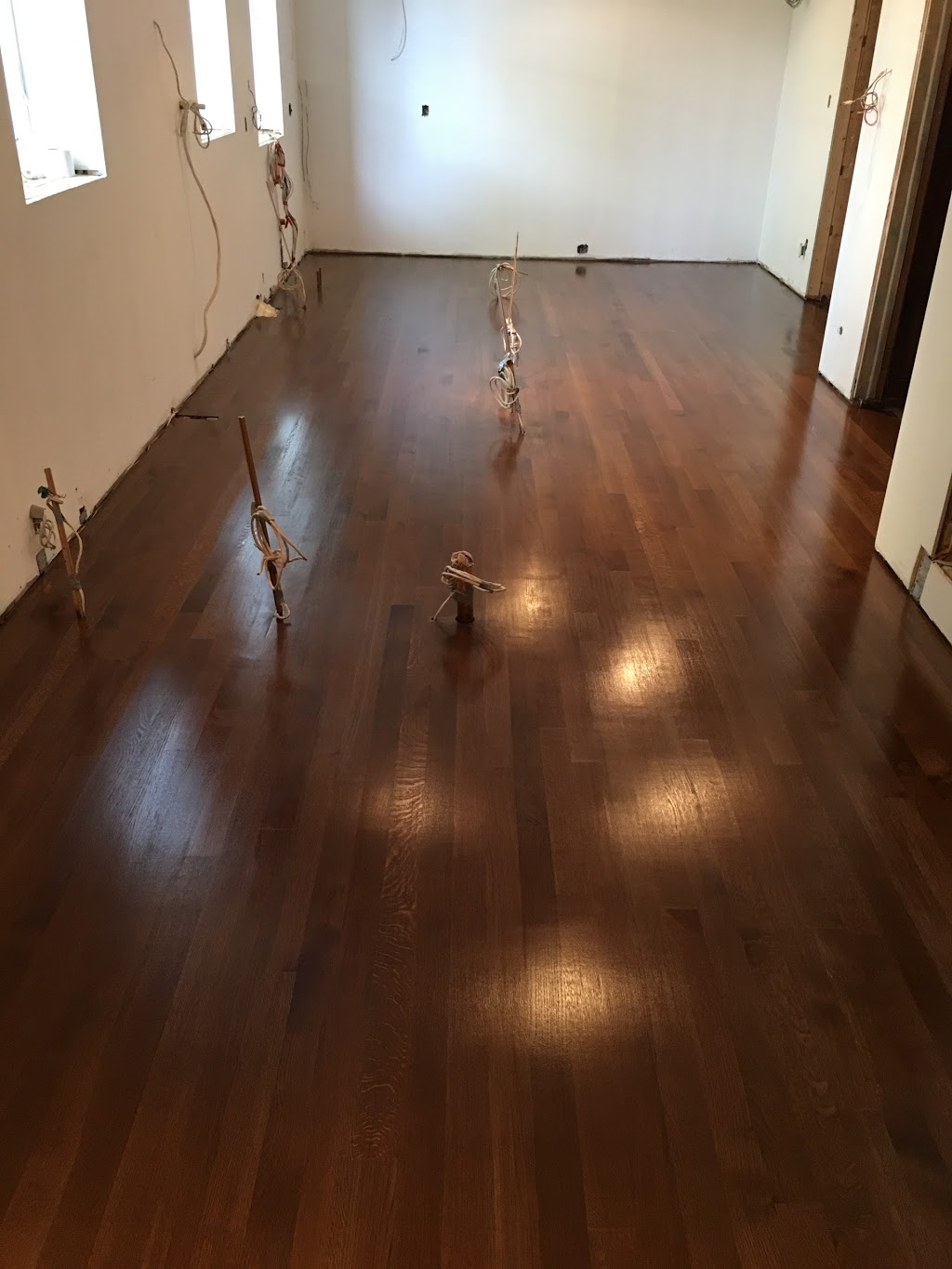 Parquets De Distinction J Lorrain Inc (Les) | 361 Rue Isabey, Montréal, QC H4T 1T1, Canada | Phone: (514) 731-0000