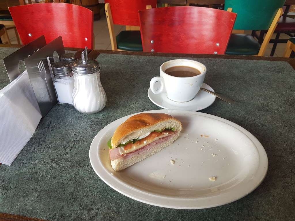 Calabria Bakery | 1772 Midland Ave, Scarborough, ON M1P 3C2, Canada | Phone: (416) 755-1175