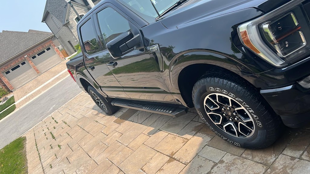 H&R MOBILE DETAILING CAR WASH | 200 Sandringham Crescent, London, ON N6C 5B6, Canada | Phone: (226) 927-6904