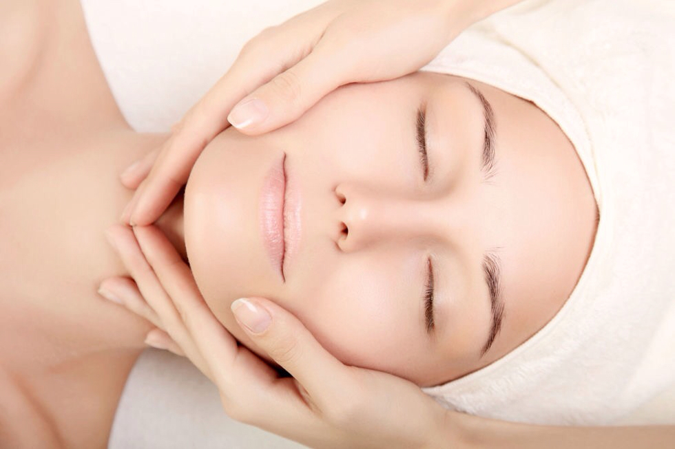 La Beautique / Organic Spa | 215 Lochiel St S, Renfrew, ON K7V 1W6, Canada | Phone: (613) 432-0606
