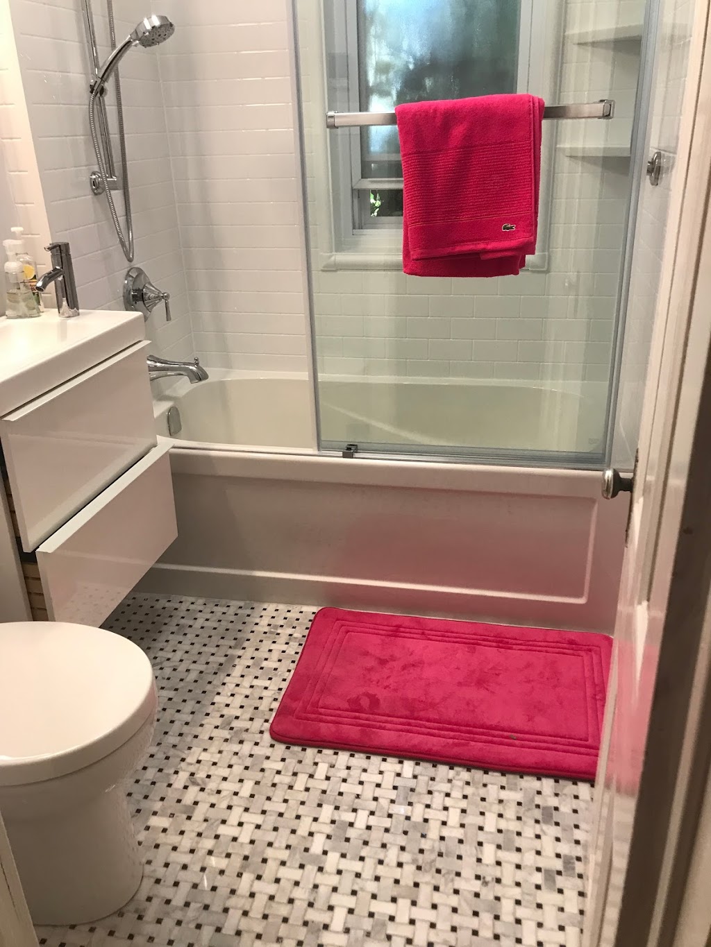 Bath Planet Ottawa | 487 St Guillaume Rd, Vars, ON K0A 3H0, Canada | Phone: (613) 869-6398