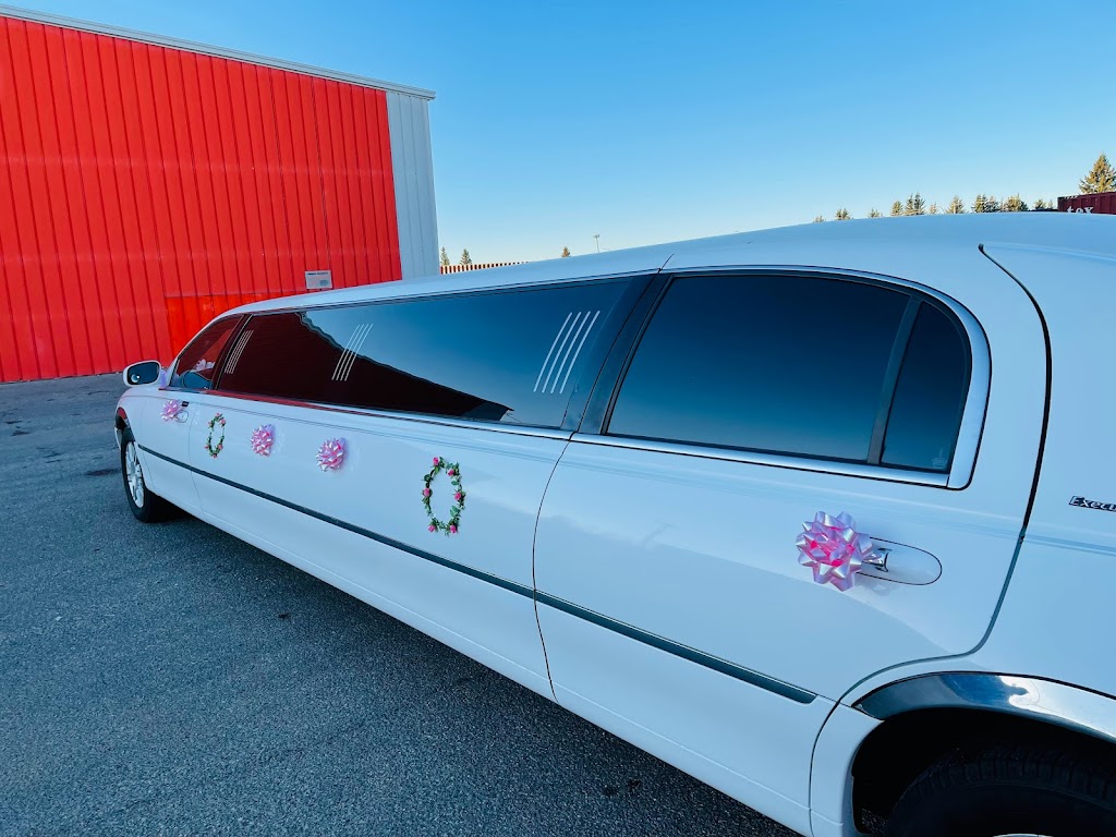 White Limousine | 35 Boulder Blvd, Stony Plain, AB T7Z 1V6, Canada | Phone: (780) 993-0307