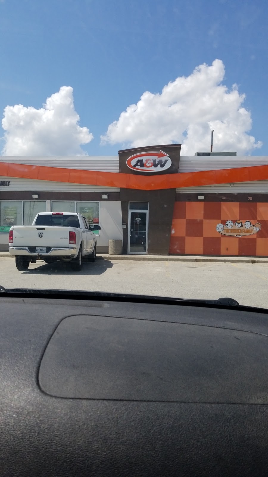 A&W Canada | 618 Main St N, Mount Forest, ON N0G 2L2, Canada | Phone: (519) 509-2929